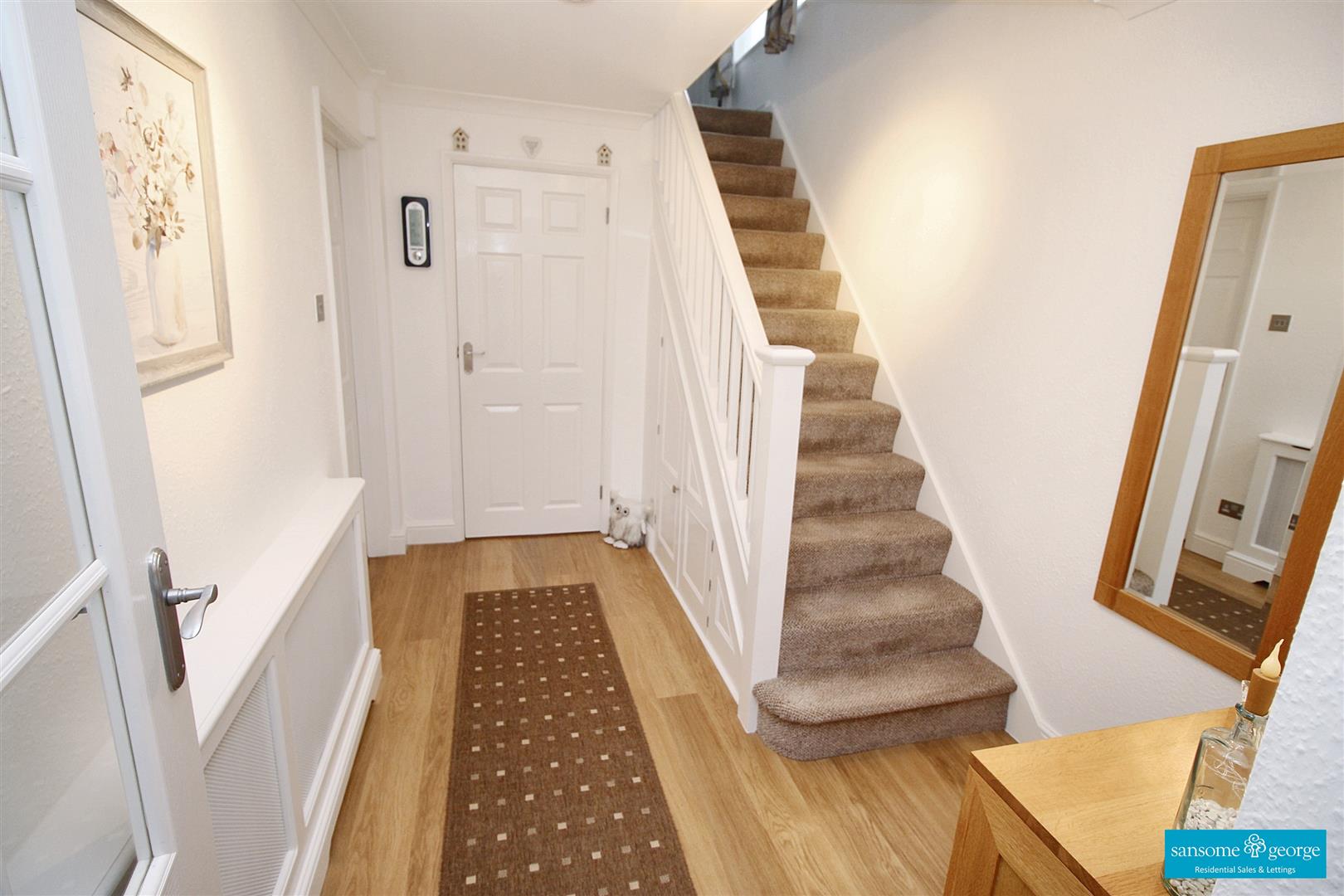 Compton Avenue, Tilehurst